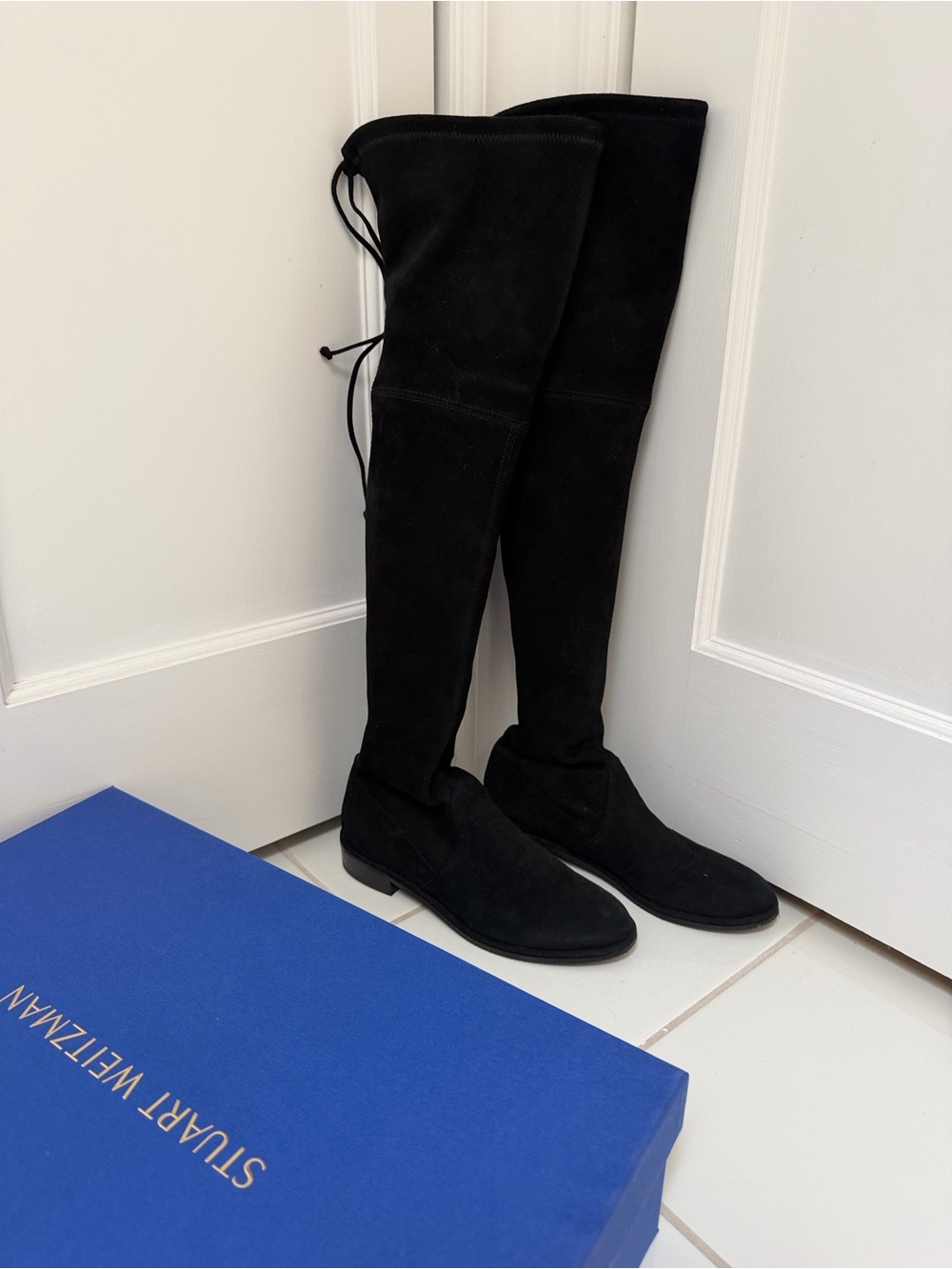 Stuart Weitzman Suede Over-the-knee Flat Boots 6 Black w/ Box